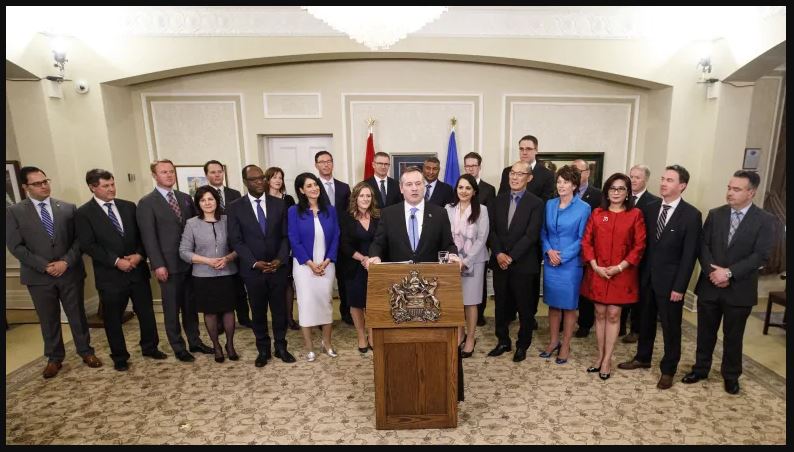 Kenny 2019 Alberta Cabinet Photo